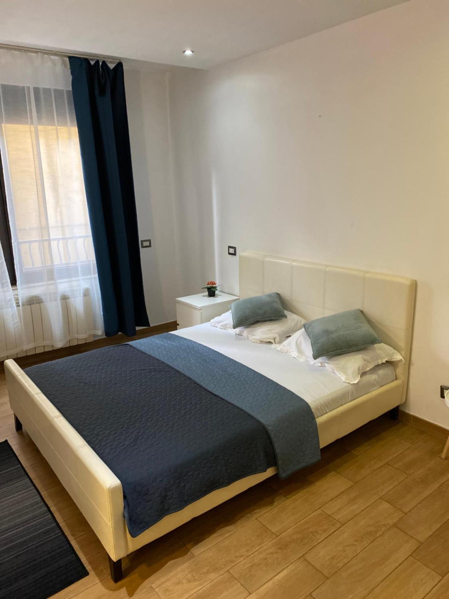 Royal Suite Unirii-2 Bdr Apartment Βουκουρέστι Εξωτερικό φωτογραφία